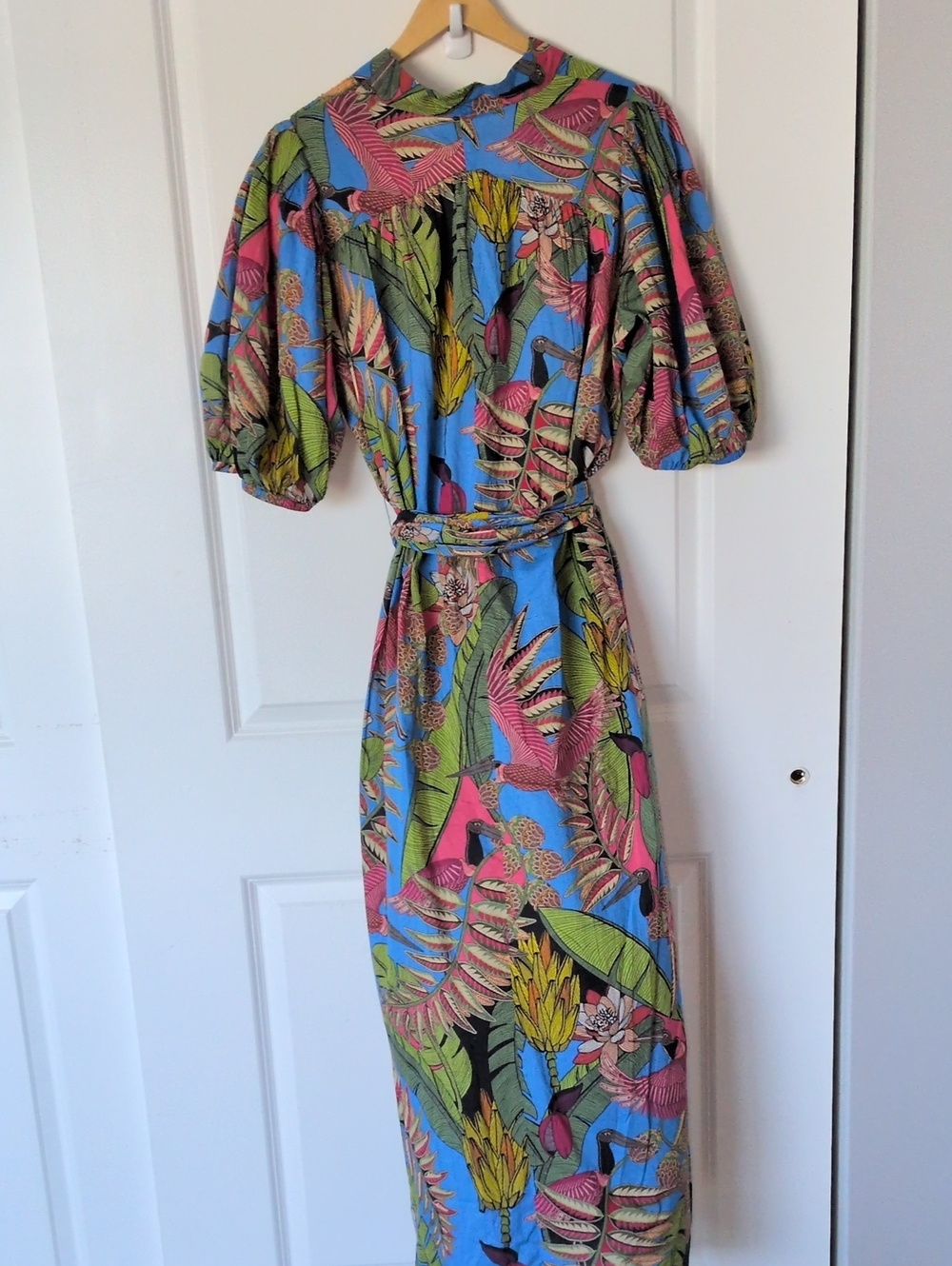Farm Rio Totally Tuiuiu Dress - Picture 3 of 13